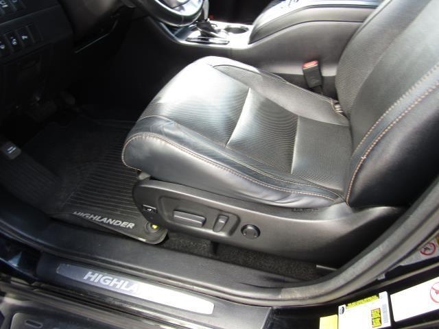 used 2017 Toyota Highlander car, priced at $17,886
