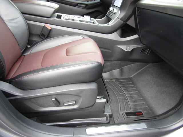 used 2022 Ford Edge car, priced at $30,999