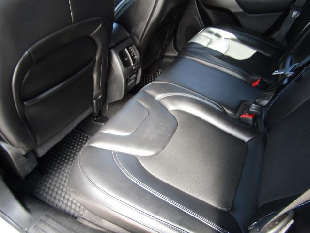 used 2020 Jeep Cherokee car, priced at $21,480