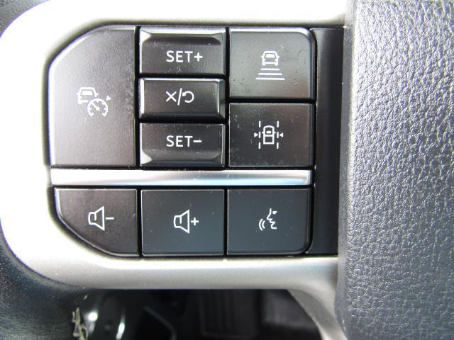 used 2022 Ford Expedition car, priced at $36,999