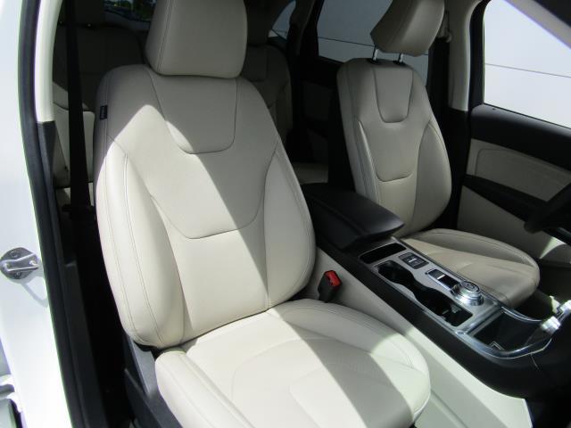 used 2022 Ford Edge car, priced at $32,999