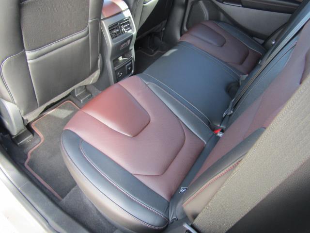 used 2021 Ford Edge car, priced at $31,999