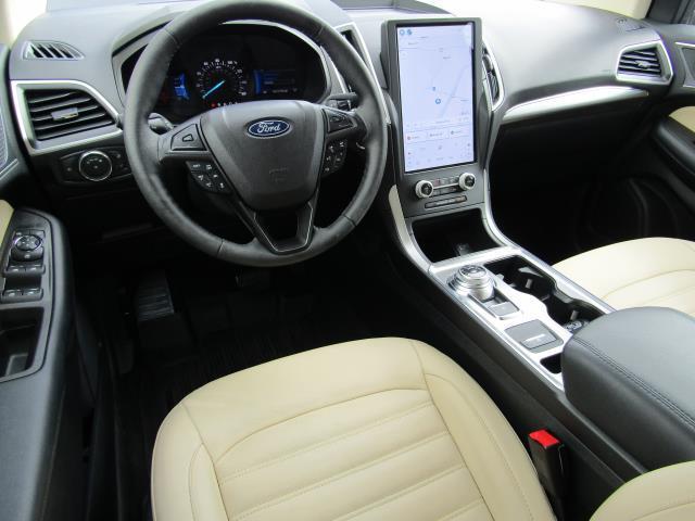 used 2022 Ford Edge car, priced at $29,886
