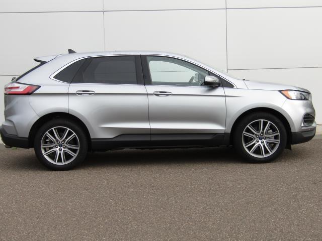 used 2022 Ford Edge car, priced at $32,999