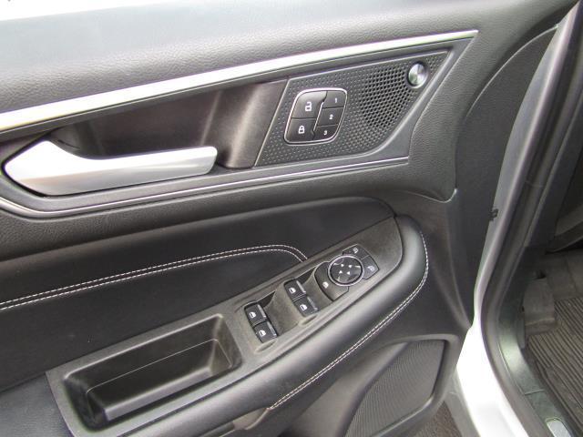 used 2022 Ford Edge car, priced at $20,999