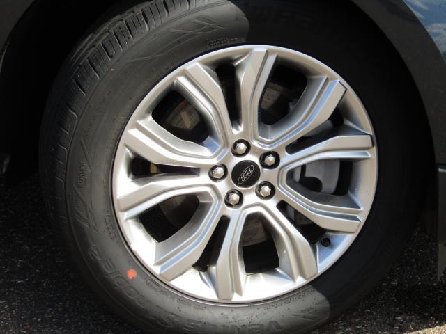 used 2024 Ford Edge car, priced at $39,999