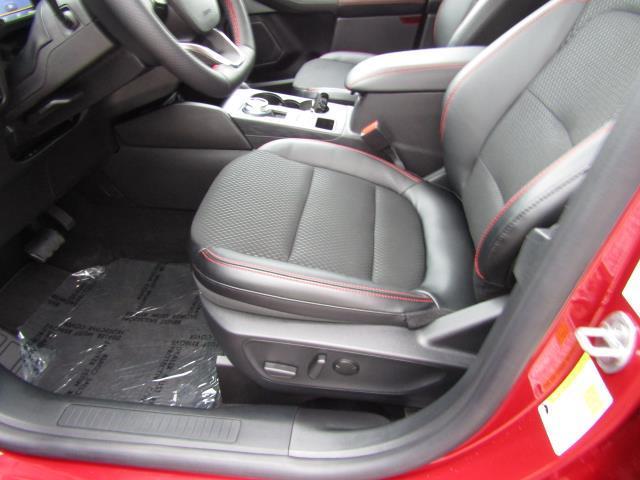 used 2025 Ford Escape car, priced at $29,999