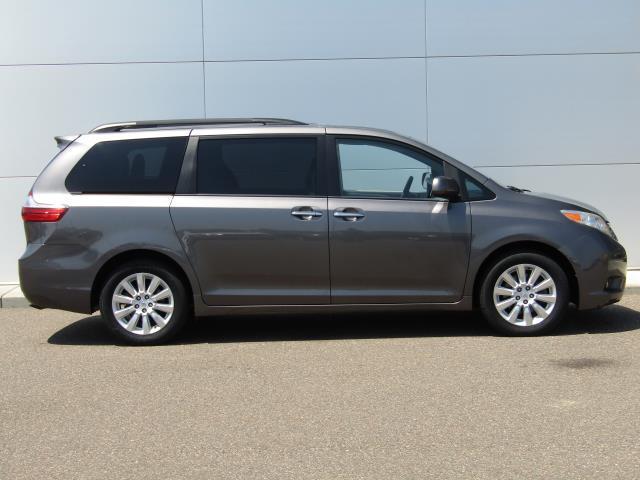 used 2015 Toyota Sienna car, priced at $21,886