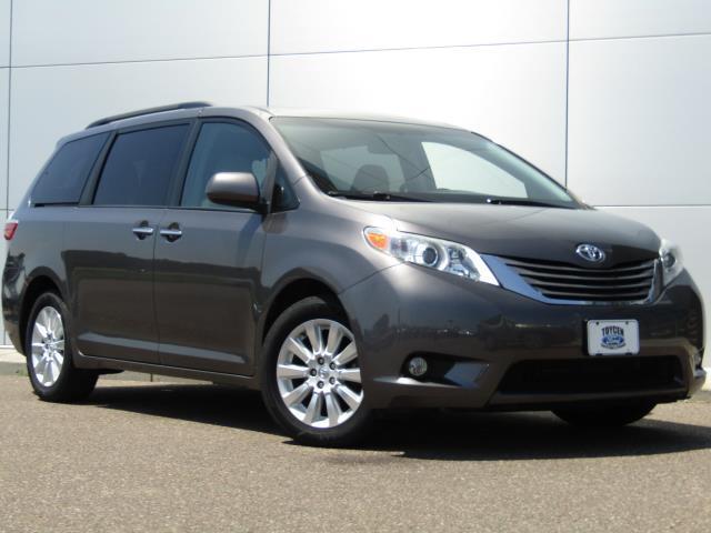 used 2015 Toyota Sienna car, priced at $21,886