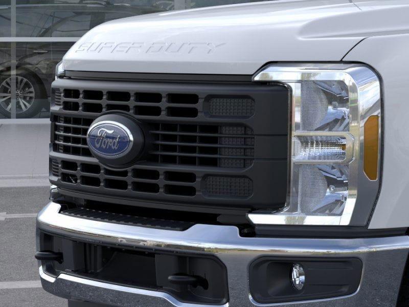 new 2025 Ford F-350 car, priced at $53,828