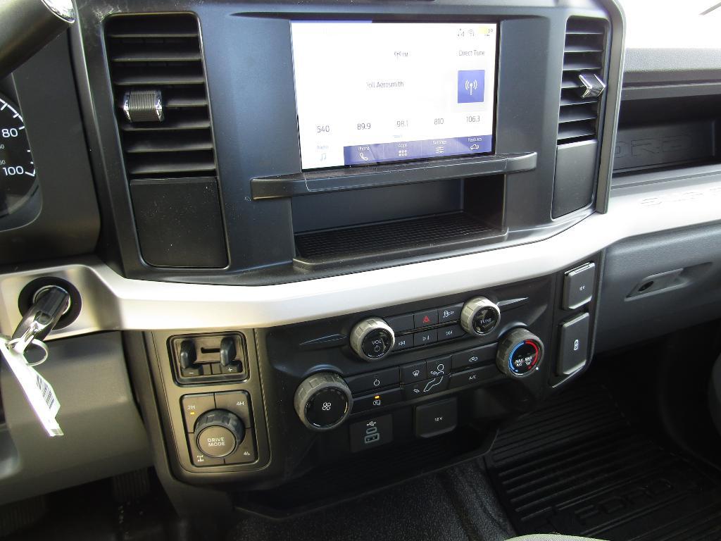 new 2025 Ford F-350 car, priced at $53,828