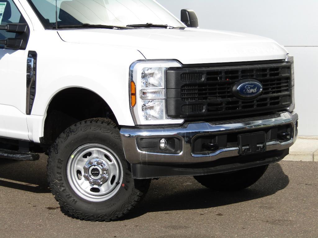 new 2025 Ford F-350 car, priced at $53,828