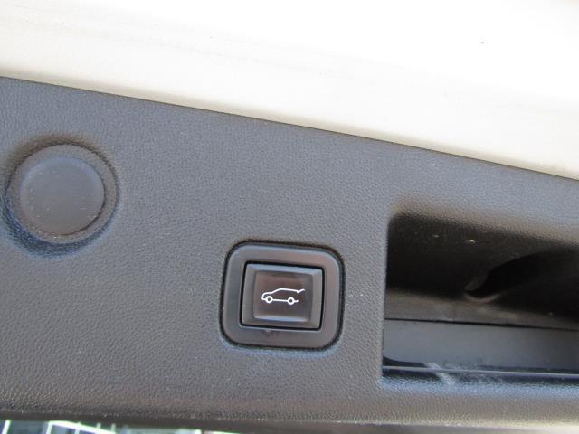 used 2022 Chevrolet Equinox car, priced at $16,999