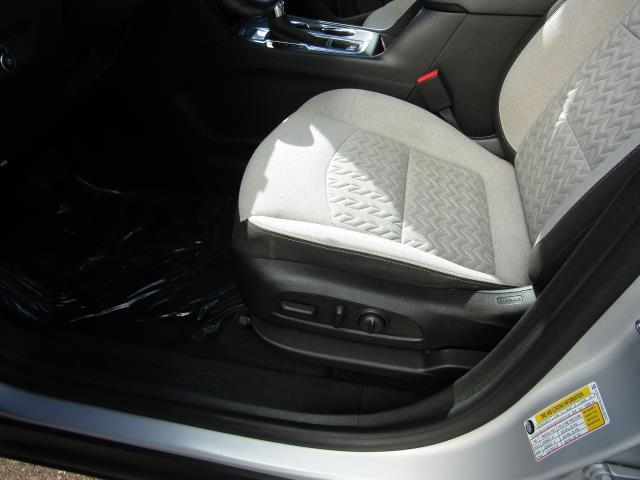 used 2022 Chevrolet Equinox car, priced at $16,999