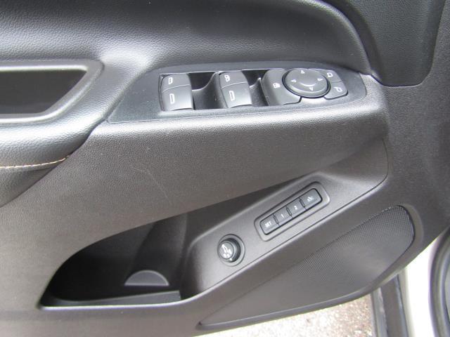 used 2018 Chevrolet Equinox car, priced at $15,886