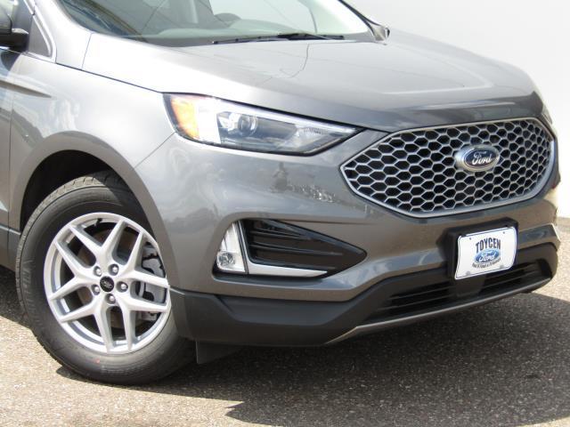 used 2023 Ford Edge car, priced at $29,999