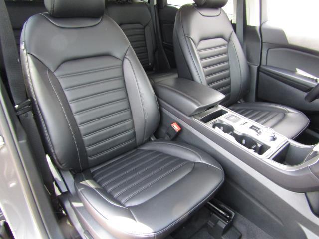 used 2023 Ford Edge car, priced at $29,999