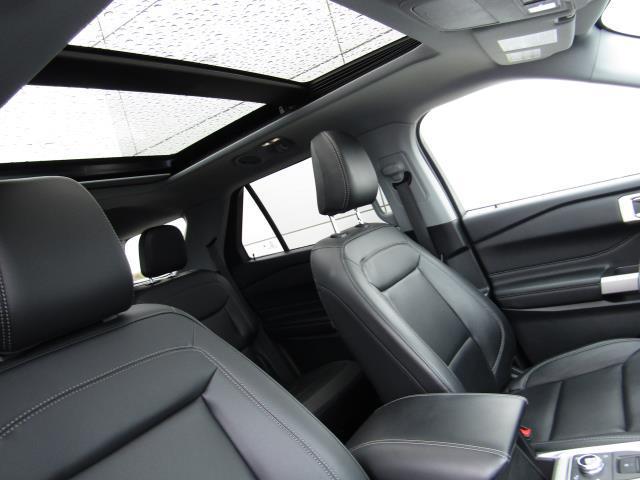 used 2023 Ford Explorer car, priced at $38,999