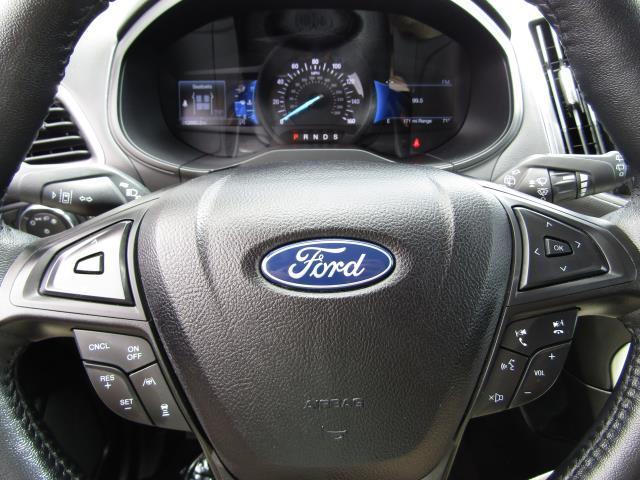 used 2022 Ford Edge car, priced at $30,999