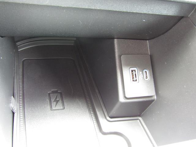 used 2022 Ford Edge car, priced at $30,999