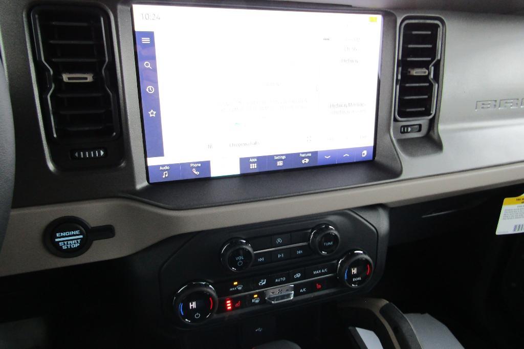 new 2024 Ford Bronco car, priced at $44,086