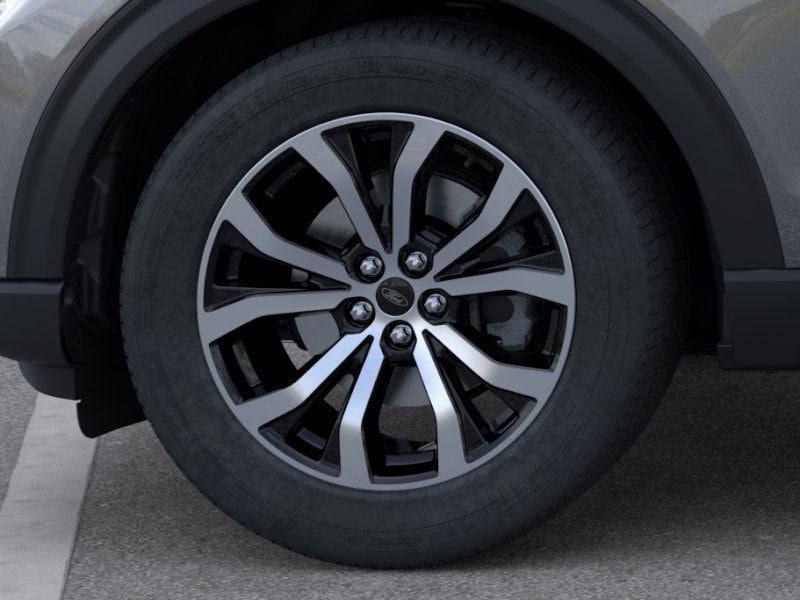 new 2025 Ford Explorer car, priced at $45,559