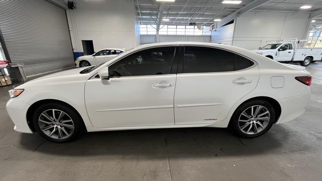 used 2016 Lexus ES 300h car, priced at $19,450