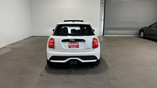 used 2024 MINI Hardtop car, priced at $27,988