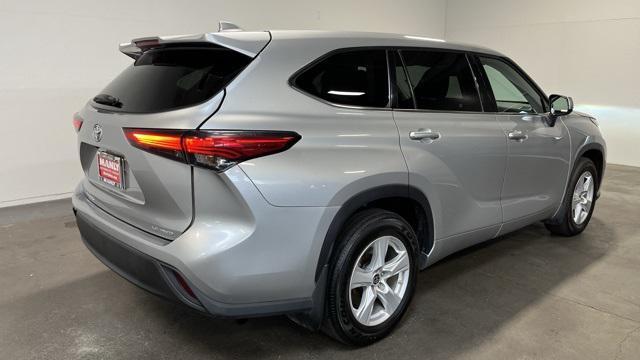 used 2021 Toyota Highlander car, priced at $29,893