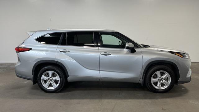 used 2021 Toyota Highlander car, priced at $29,893