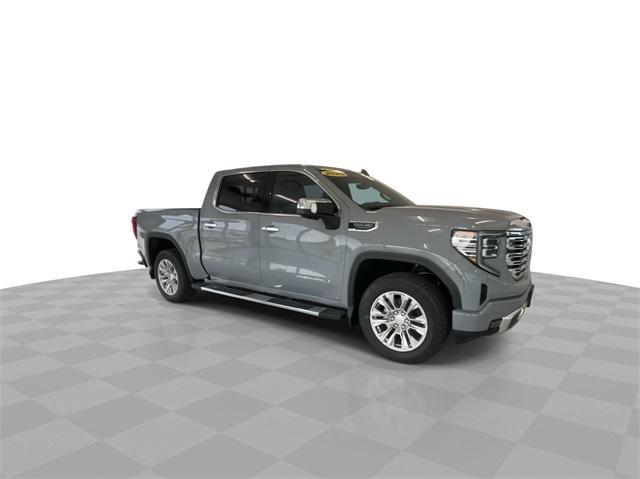 new 2025 GMC Sierra 1500 car, priced at $65,375