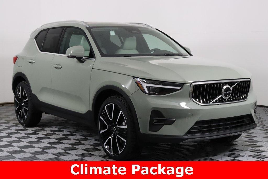 new 2024 Volvo XC40 car, priced at $53,605