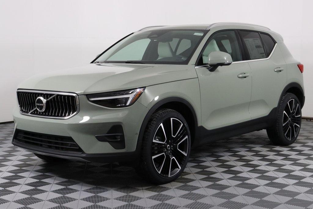 new 2024 Volvo XC40 car, priced at $53,605