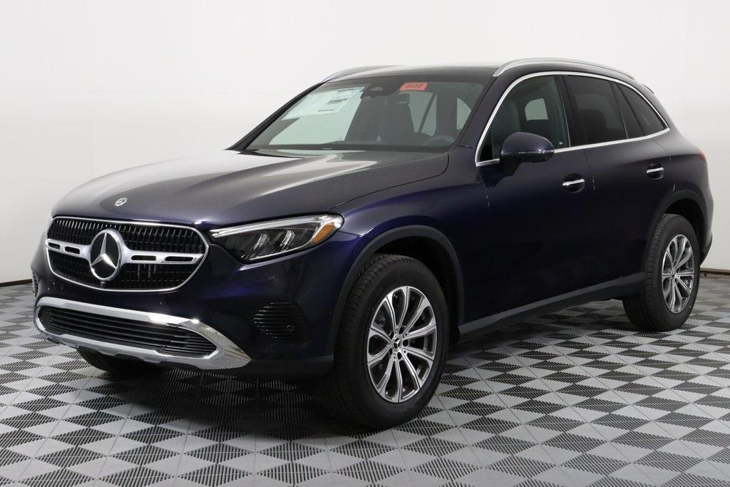 new 2024 Mercedes-Benz GLC 300 car, priced at $56,745