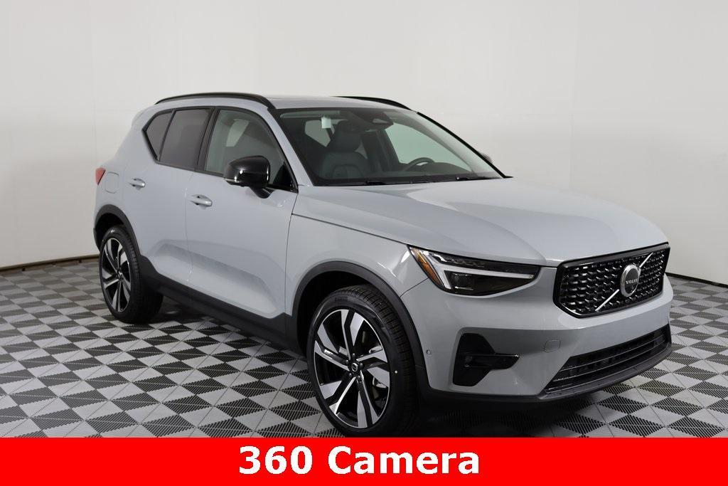 new 2024 Volvo XC40 car, priced at $50,410