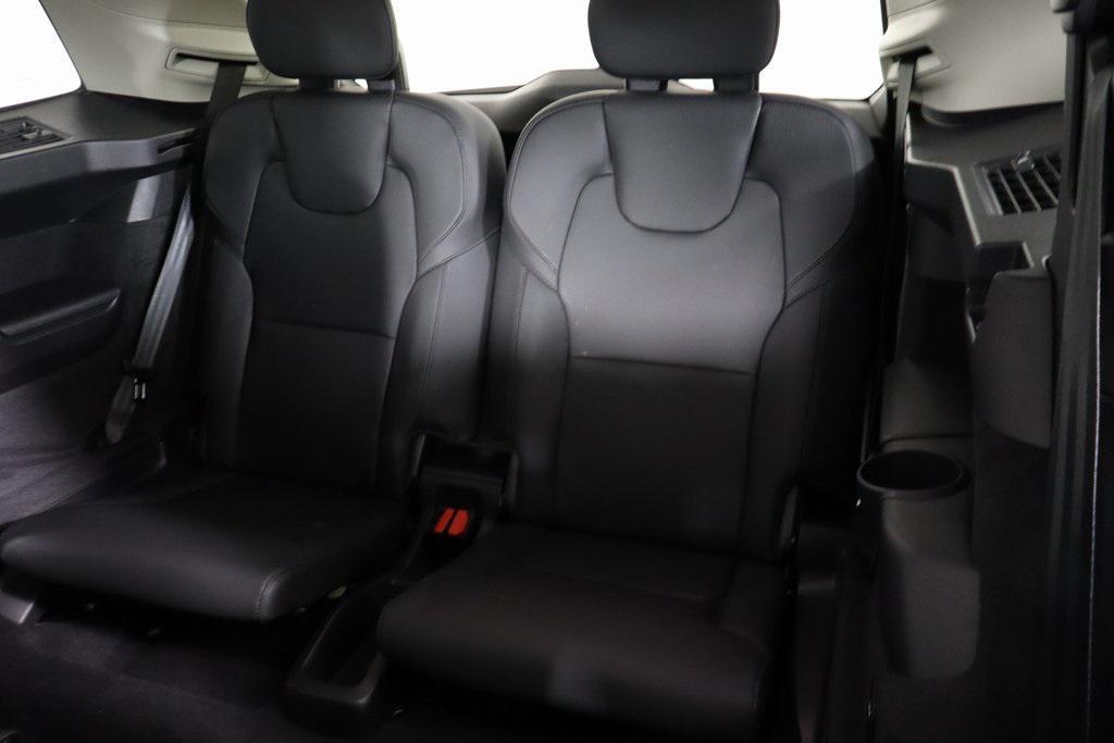 new 2025 Volvo XC90 car, priced at $57,443