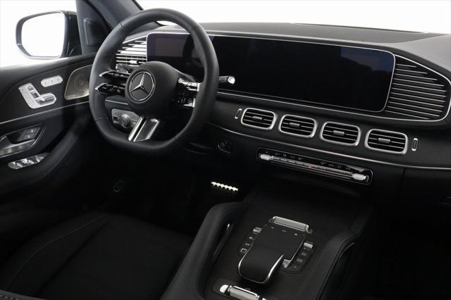 new 2025 Mercedes-Benz GLS 450 car, priced at $99,000