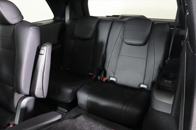 new 2025 Mercedes-Benz GLS 450 car, priced at $99,000