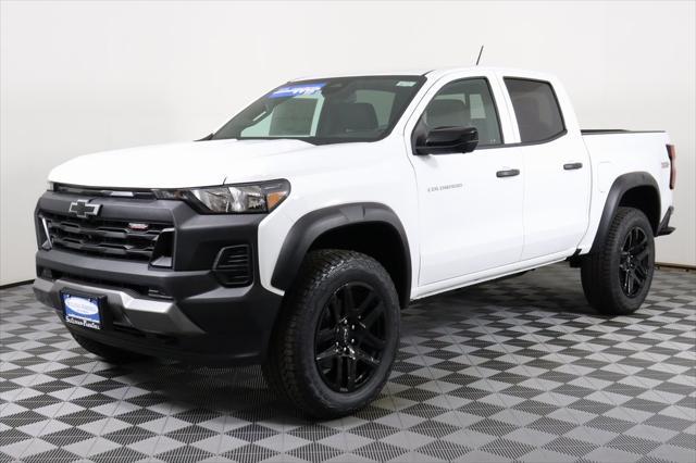 new 2024 Chevrolet Colorado car, priced at $40,000