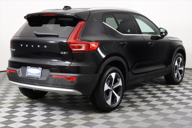 new 2025 Volvo XC40 car, priced at $47,850