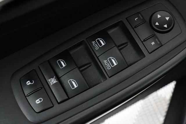 used 2022 Jeep Cherokee car, priced at $22,395