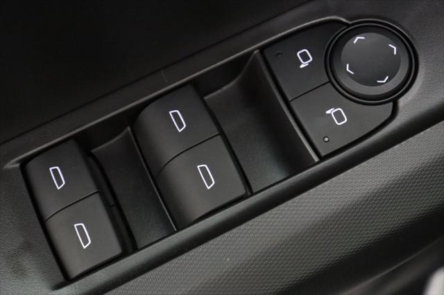 new 2025 Chevrolet Colorado car, priced at $32,995