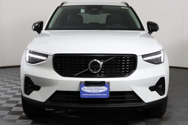 new 2025 Volvo XC40 car, priced at $49,790