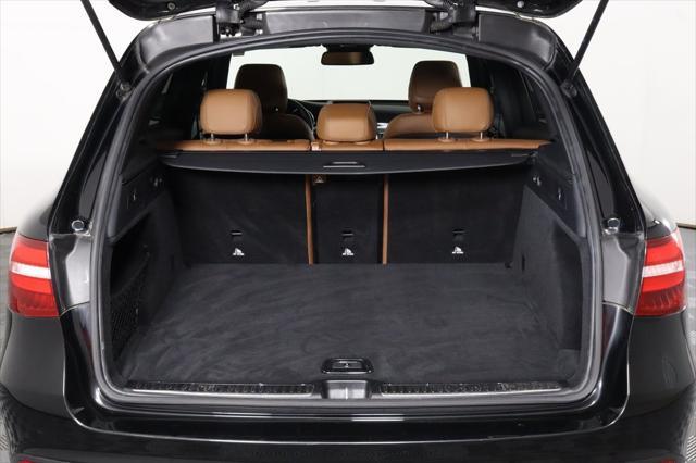 used 2019 Mercedes-Benz GLC 300 car, priced at $23,152