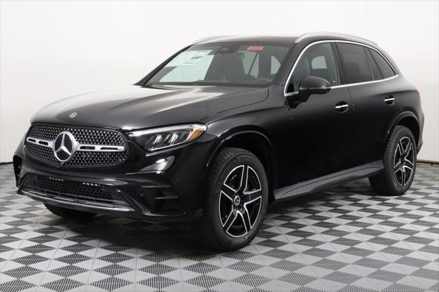 new 2024 Mercedes-Benz GLC 300 car, priced at $59,195