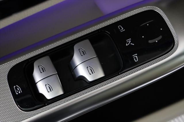 new 2025 Mercedes-Benz GLC 300 car, priced at $60,395