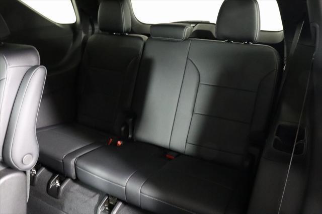 new 2025 Chevrolet Traverse car, priced at $41,995