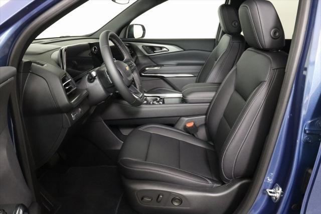new 2025 Chevrolet Traverse car, priced at $41,995