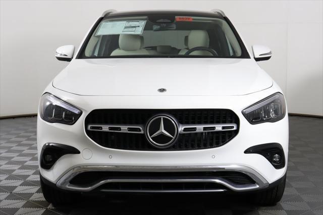 new 2025 Mercedes-Benz GLA 250 car, priced at $51,655