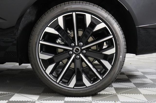 new 2026 Volvo XC60 car, priced at $63,930